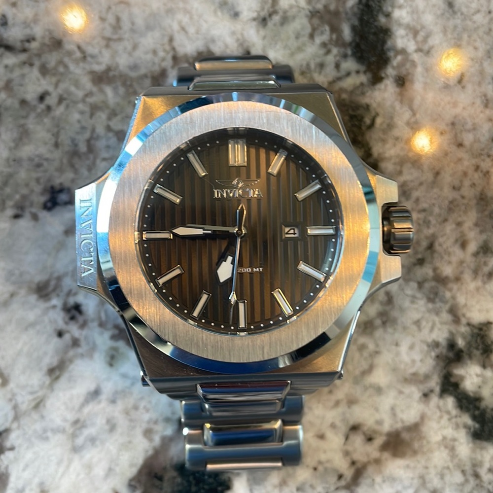 Invicta Akula
